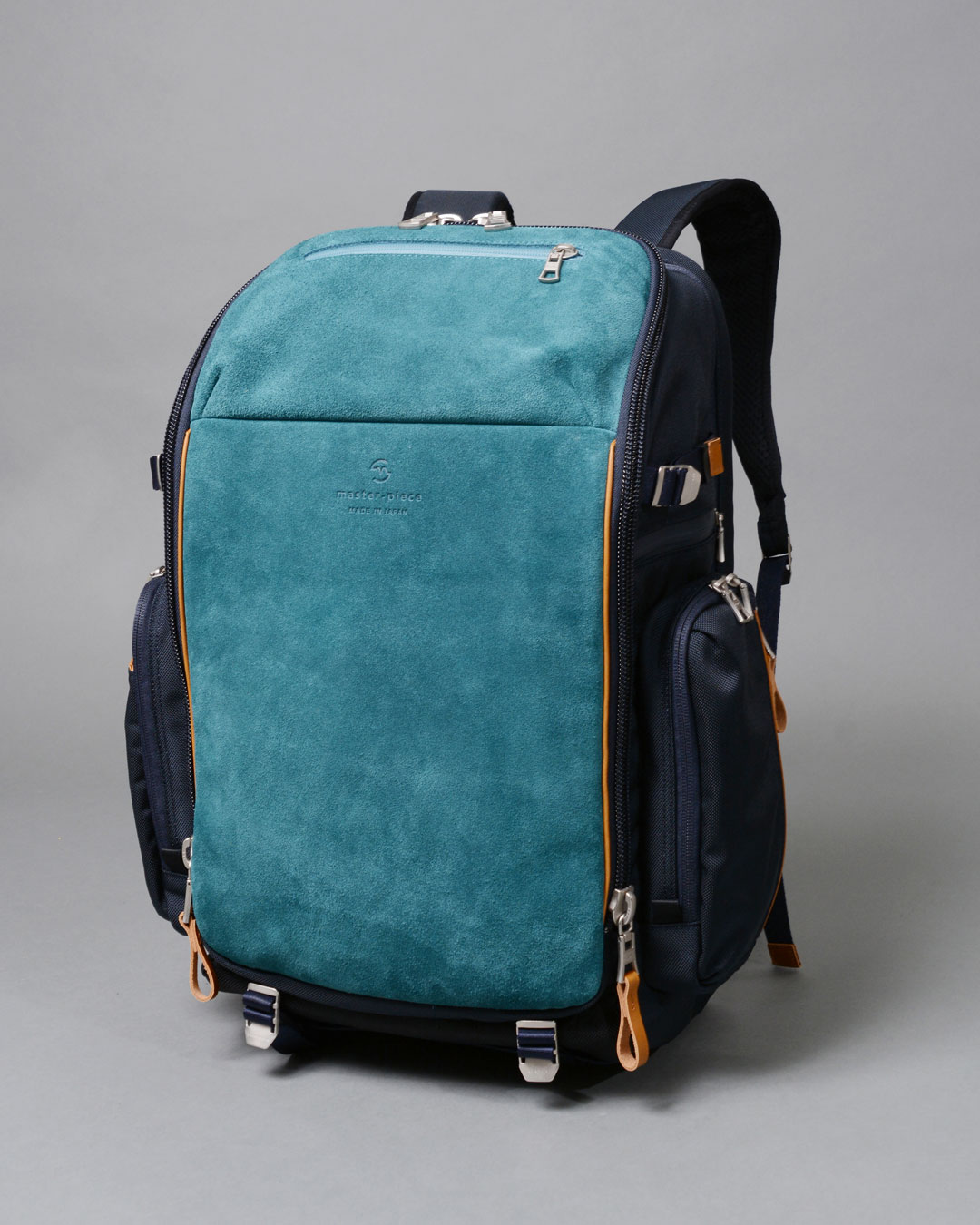 サンドバックになります。 LIMITED COLOR】at GINZA SIX – Grave | master-piece (マスターピース)